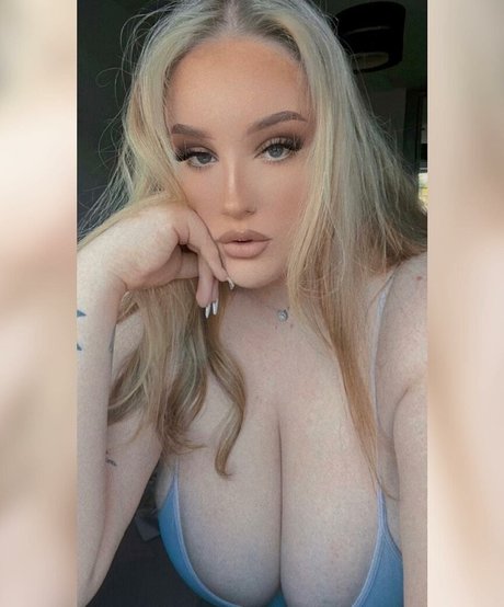 bikini ado onlyfans top jolie photo