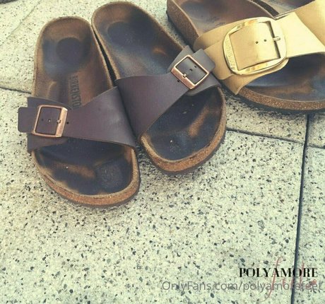 polyamorefeet étoile chaude archive