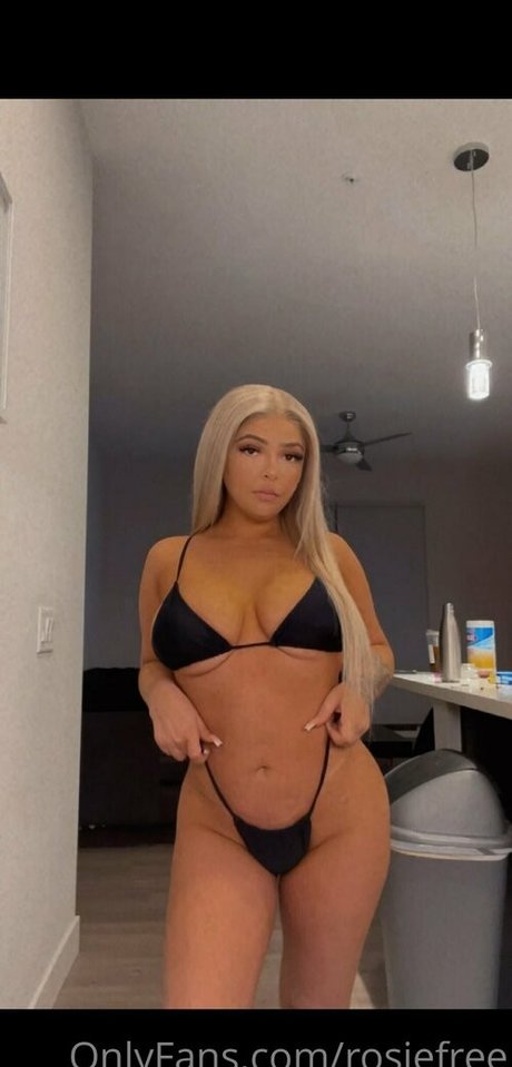 rosiefree modèle parfait photos