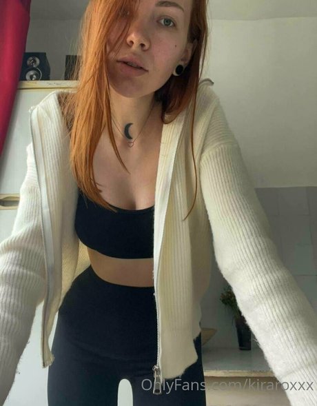 kiraroxxx modèle gratuit archive