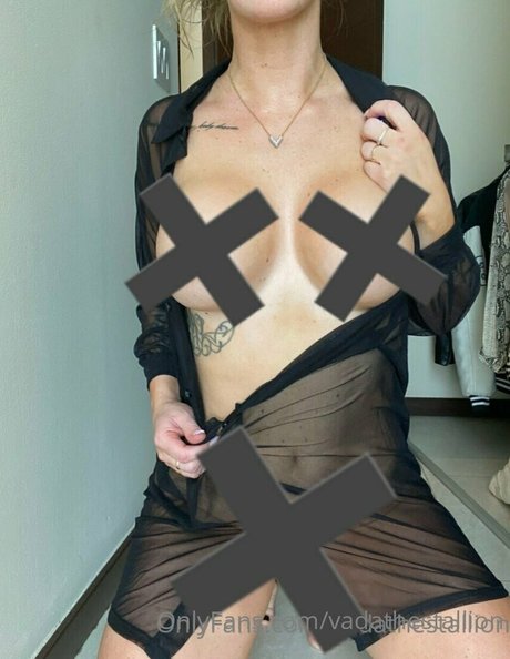 vadathestallion star du porno exclusive photos