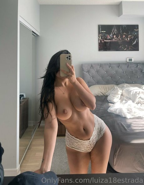 krazykylie modèle sympa photo