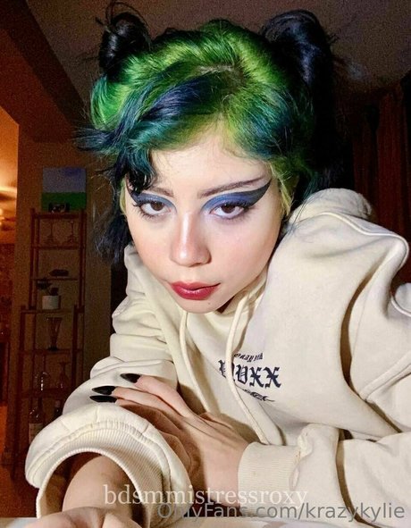 krazykylie star du porno collection