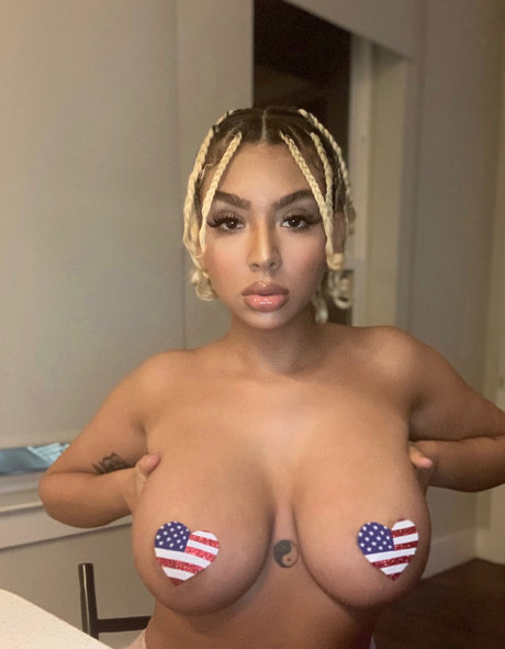 chaton potelé uniquementfans sexe gratuit image