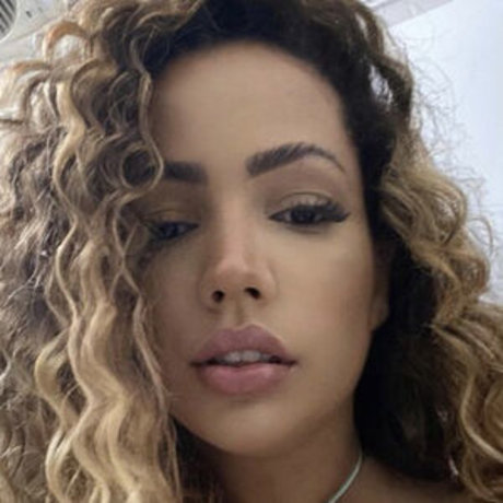 Steffany Lima modèle magnifique image