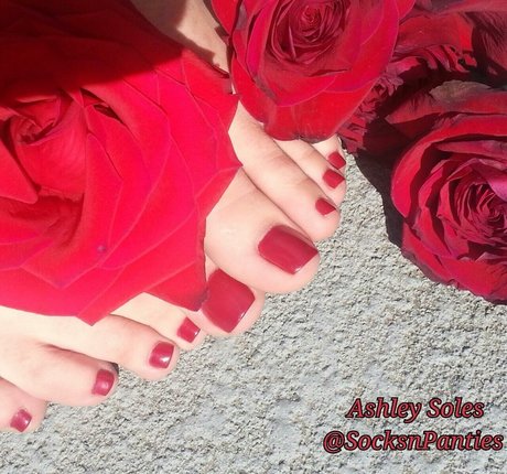 Ashley Soles modèle nu galeries