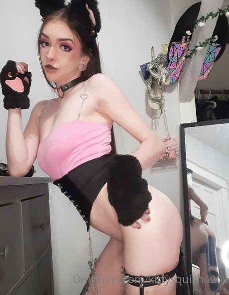 kittysquish420k modèle sympa collection