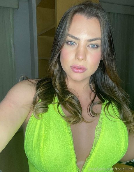 grosse bite baise onlyfans art xxx des photos