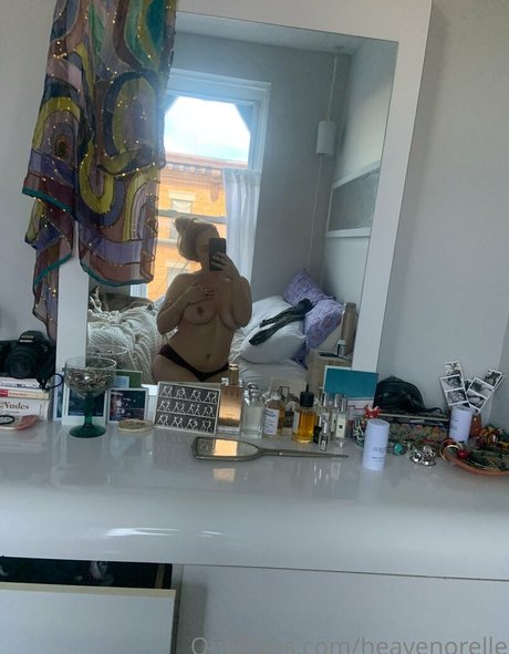 heavenorelle star du porno chaude photo