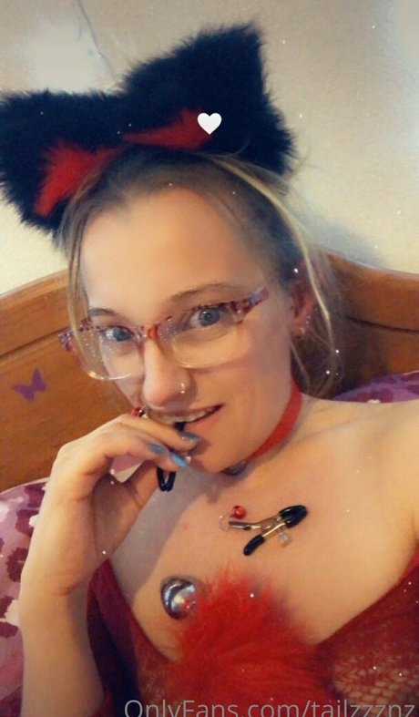 tailzzznz actrice sexy galerie