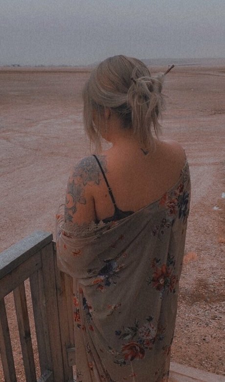 nudes plug actrice érotique images