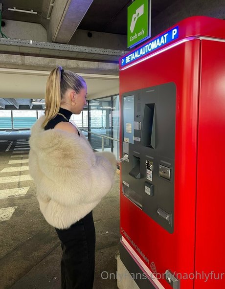 naohlyfur xxx star du porno photo