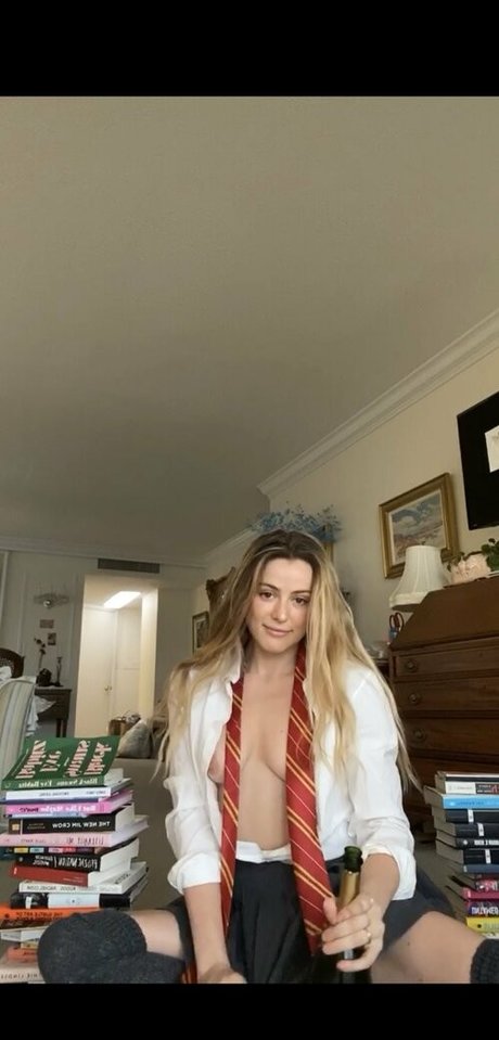 carolinecalloway étoile érotique des photos