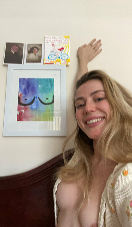 carolinecalloway star du porno adulte photos