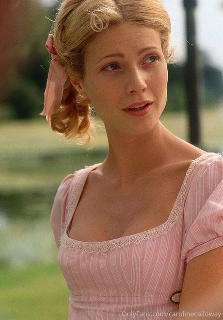 carolinecalloway modèle érotique images
