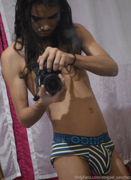 abigael sanchez star du porno chaude image