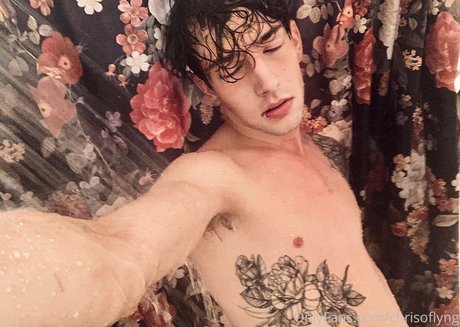 chrisoflyng star du porno belle des photos