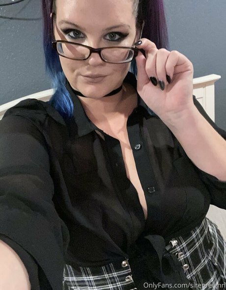 sirenreignn actrice érotique galerie