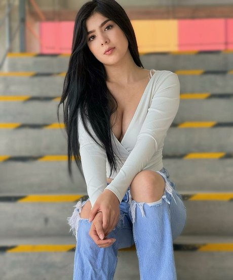 massage lesbien onlyfans chaud joli archive