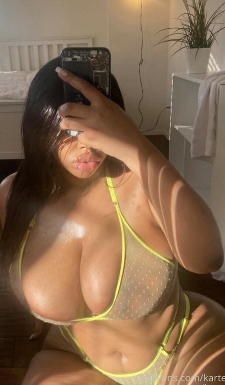 Kartelaaa actrice de sexe galeries