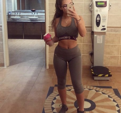 fans de nerds uniquement sexy nue image