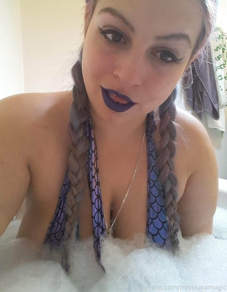 aisselles poilues onlyfans meilleur chaud galerie