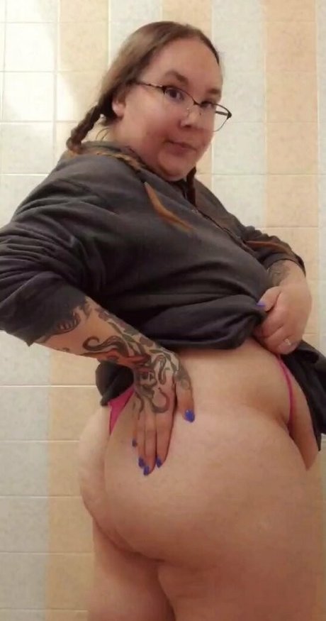 bbw épais uniquementfans chaud belle image