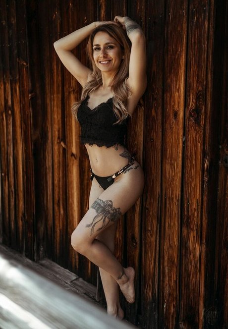 Lisa Yasmin meilleur modèle galerie