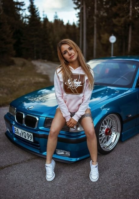 Lisa Yasmin actrice de sexe galerie