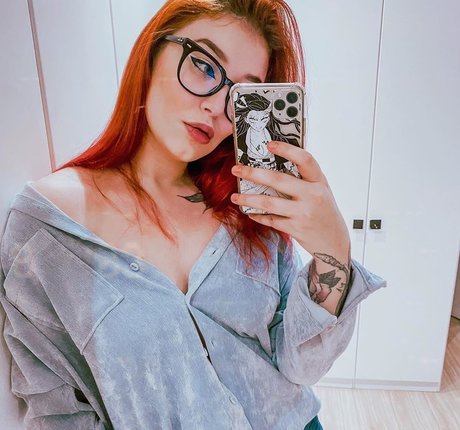 Callmejeh star du porno gratuit photos