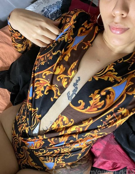 queen dd04 actrice pornographique img