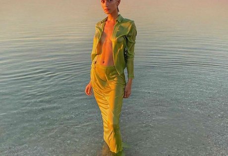 Manahou Mackay modèles nus img