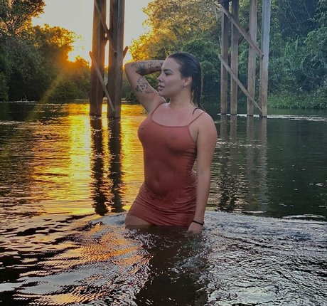 jolie ébène onlyfans chaud belle galerie