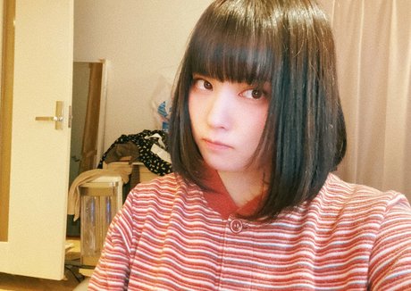 Schizoidcyan actrice érotique photo