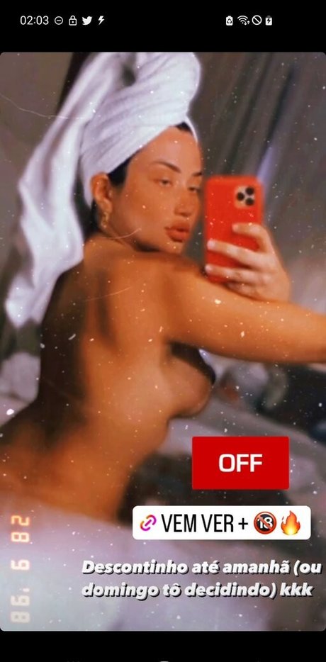 Natacha Risso star du porno belle galerie