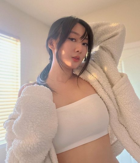 Ceweina étoile nue image