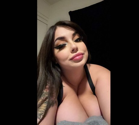 bbw gothique uniquementfans belle exclusivité des photos