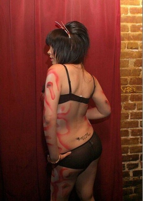 giclée mature uniquementfans des nus parfaits img