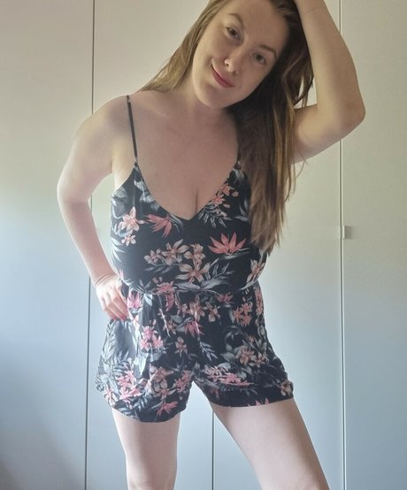 Blondy1 star du porno adulte archive