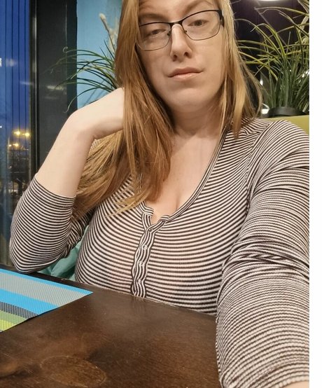 Blondy1 modèle porno images