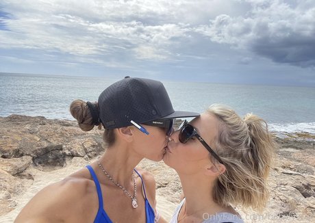 petite ébène onlyfans érotique gratuit photo