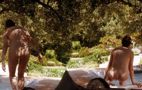 Mimi Rogers star pornographique archive