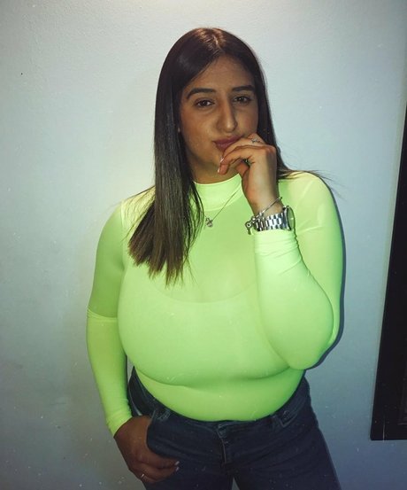 Marin Elbaz nus étoiles collection