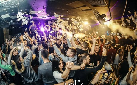 Marin Elbaz nus de stars du porno image