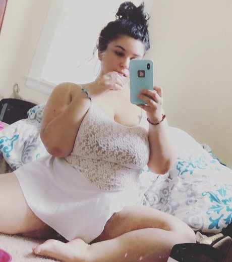 Leishla Gomez actrice érotique photos