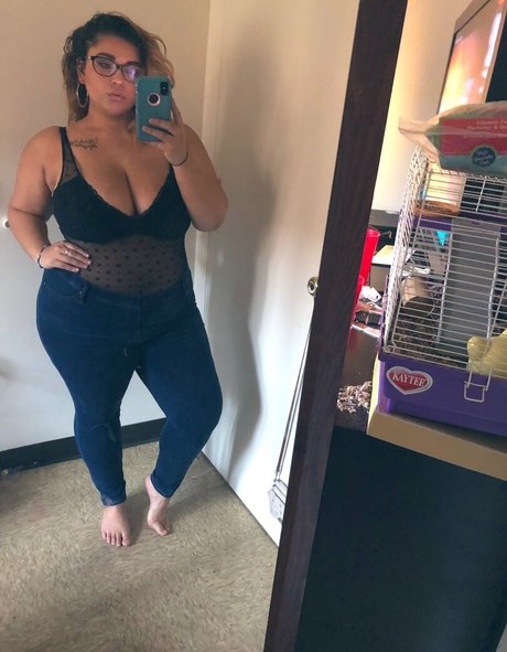 Leishla Gomez star pornographique photo