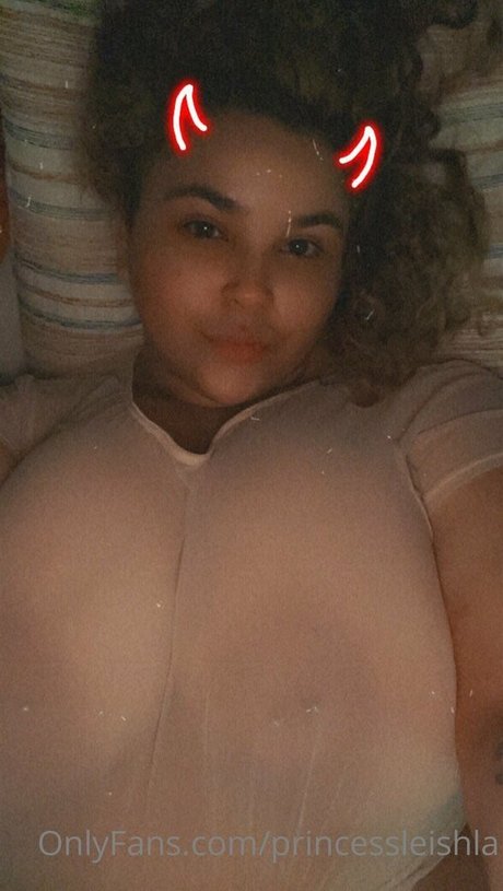 Leishla Gomez modèle hd galeries