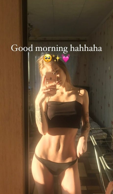 sonyachaan modèles nus image