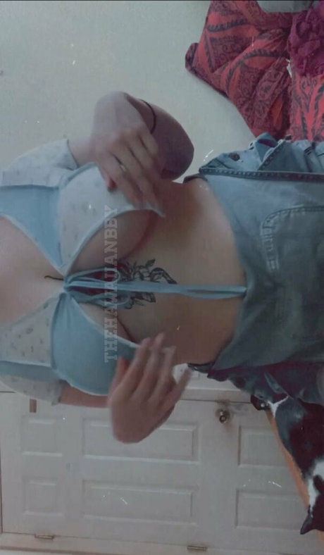 cul écarté onlyfans chaud exclusif image