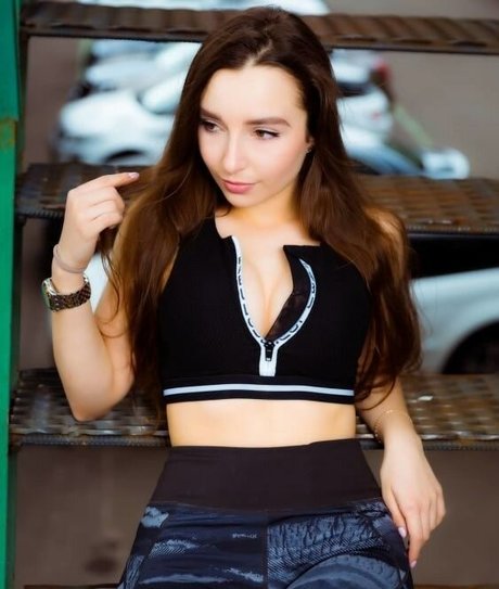 pom-pom girl asiatique onlyfans haut xxx collection